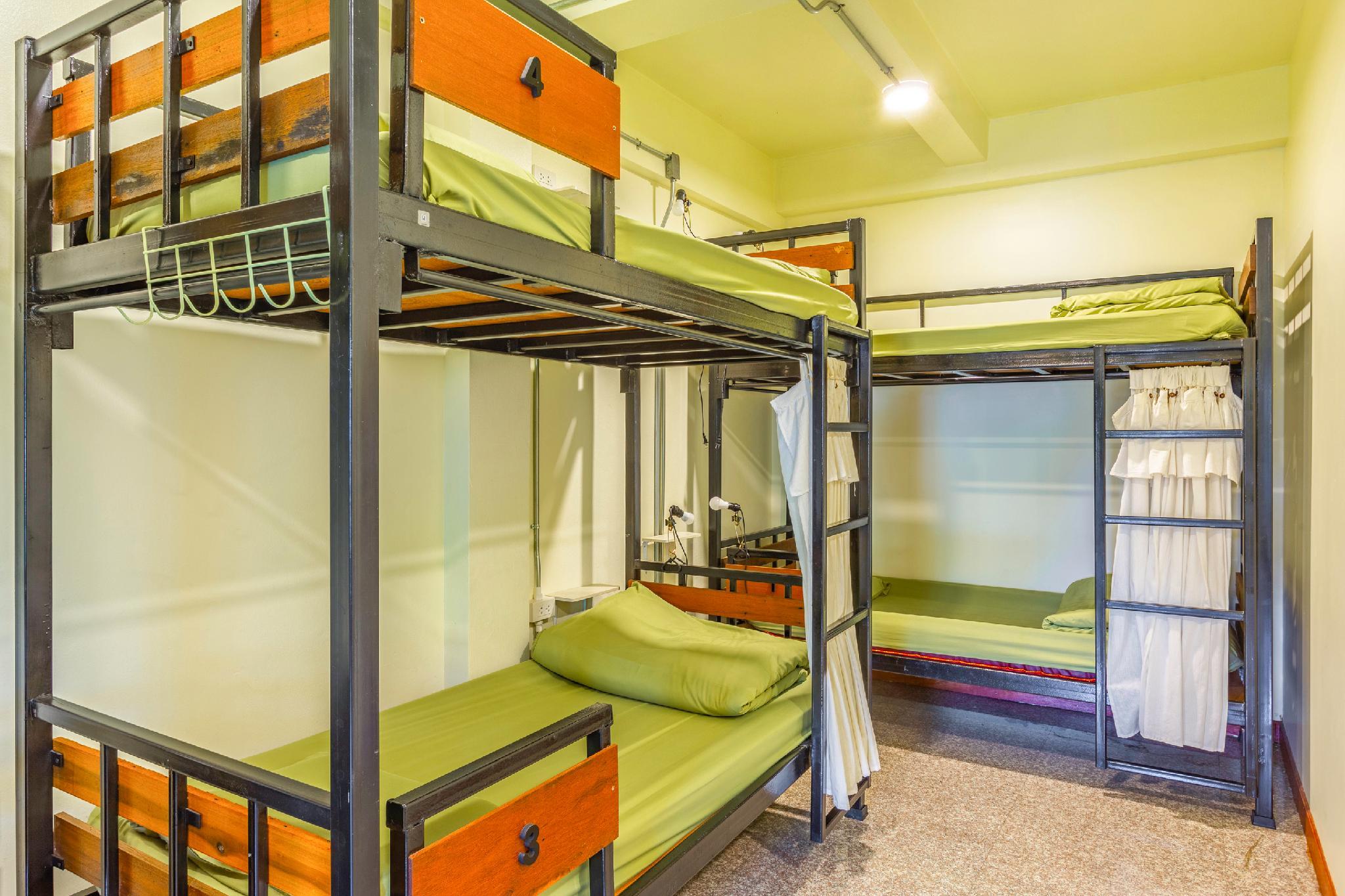 Female Dorm, Female Only, 8 Beds