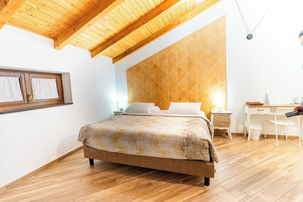 Le Querce Farmhouse 16/48