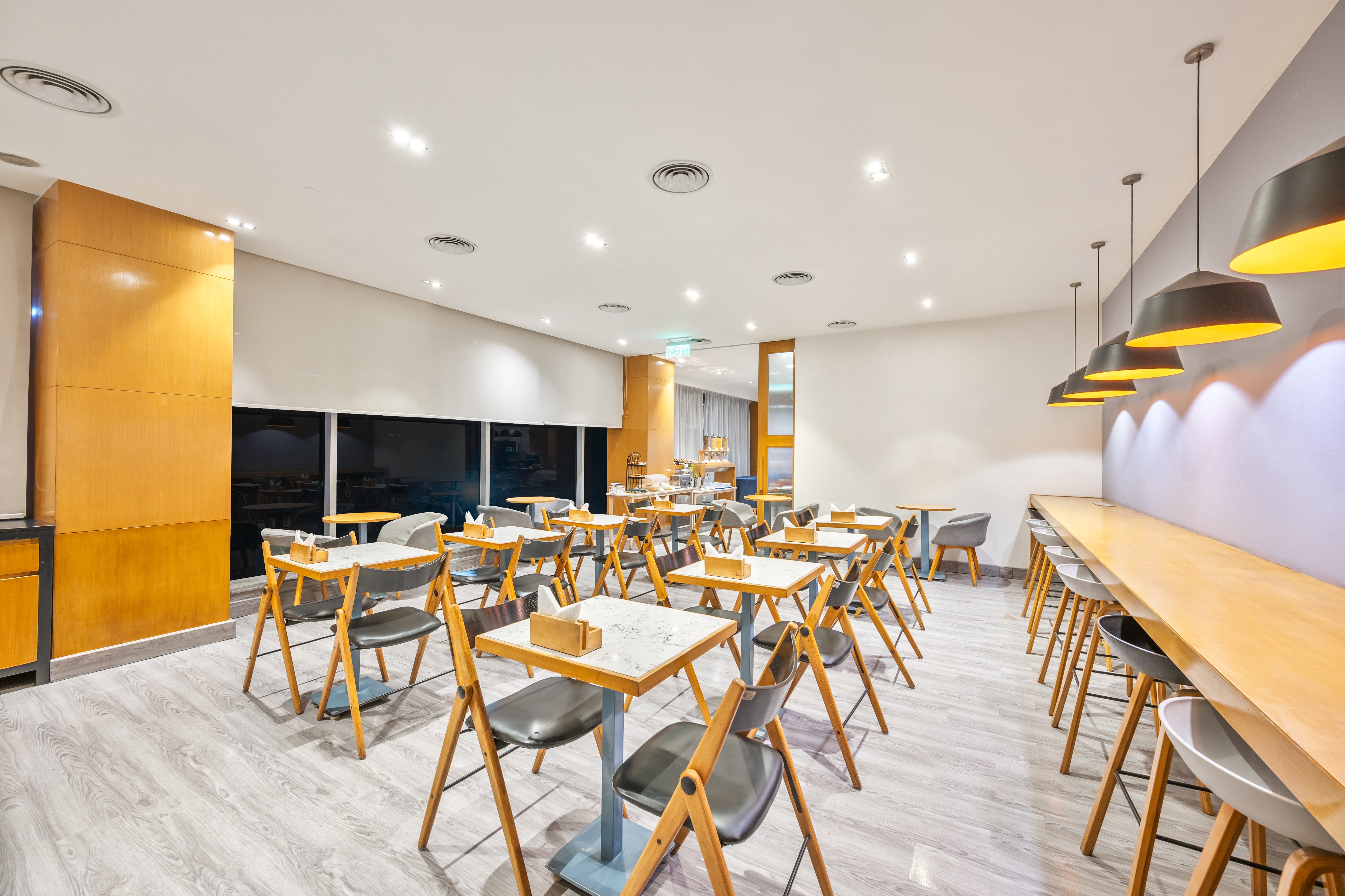 Holiday Inn Express Hyderabad Banjara Hills 45/50