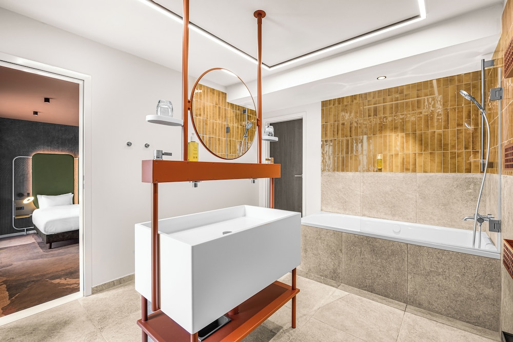You Hotel Budapest - Handwritten Collection 7/53