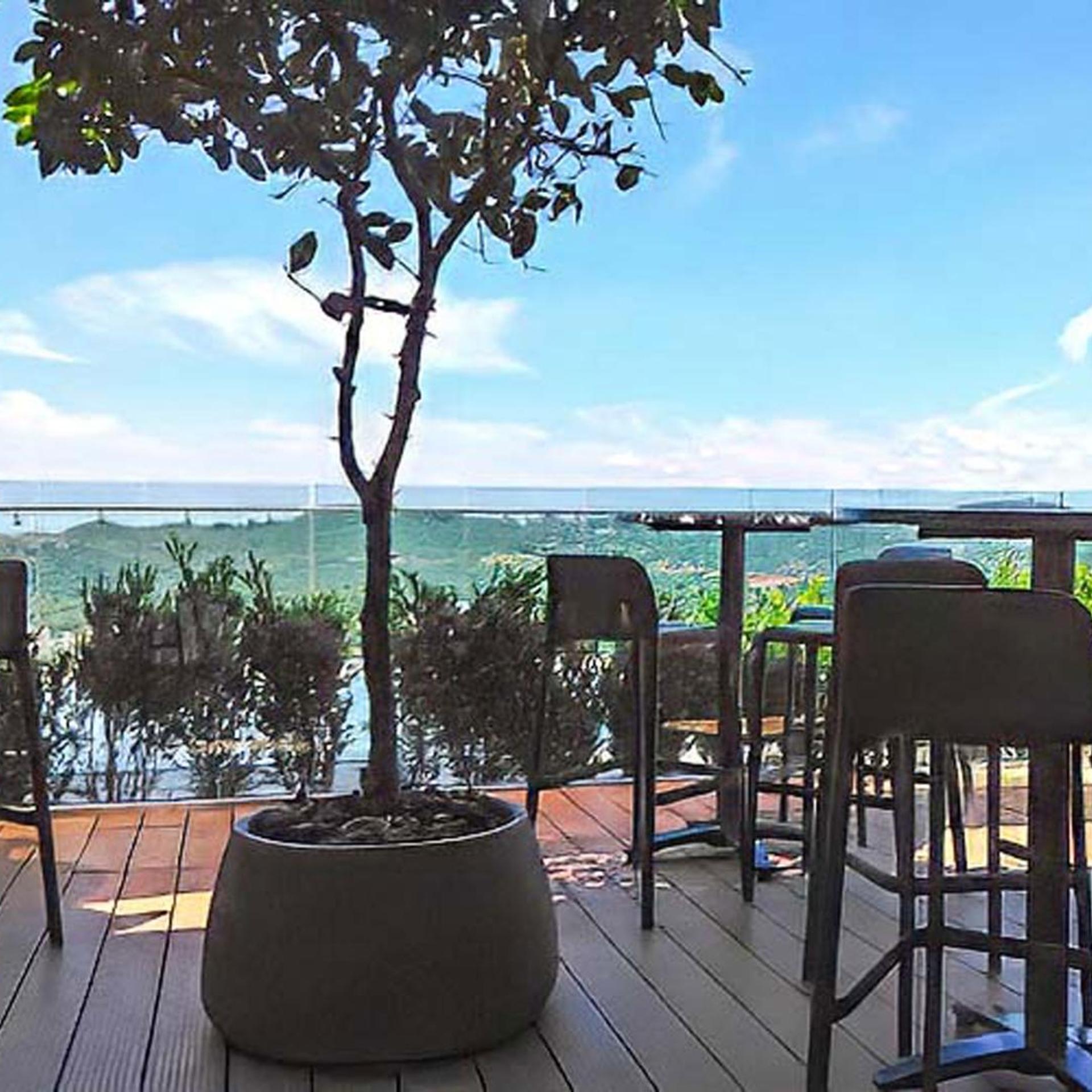 Menlyn Maine Residence Unit 1419 24/35