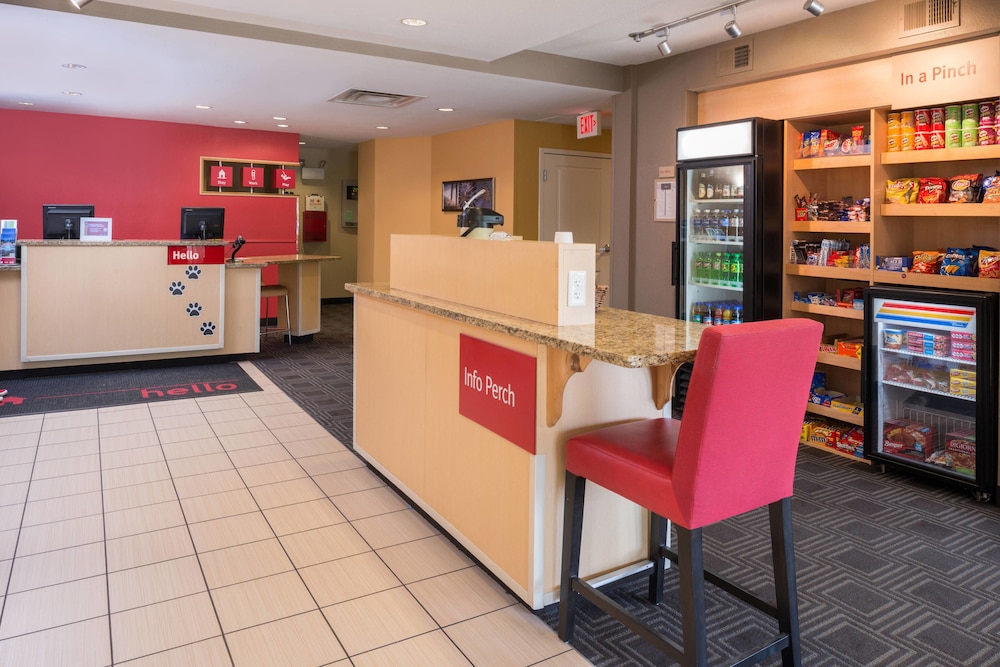 TownePlace Suites by Marriott Huntington 8/44