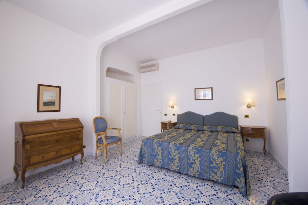 Grand Hotel Excelsior 23/59