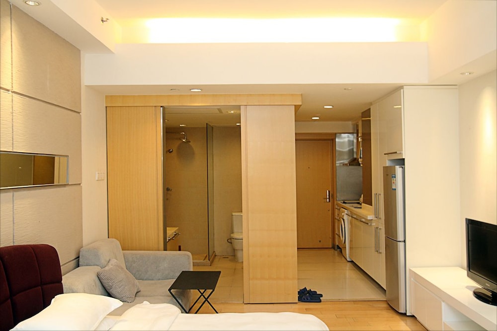 Private-Enjoyed Home Apartment Hotel of R&amp;F Wales Apartment 37/48