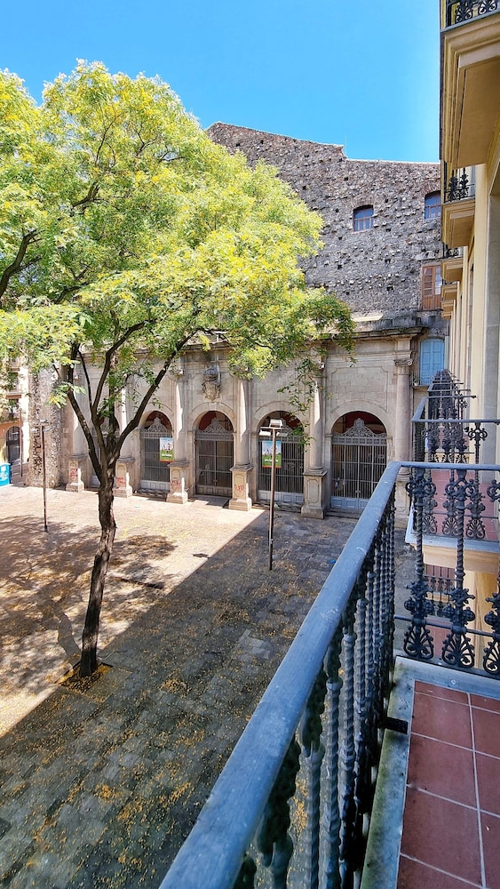 Sant Agusti Hotel 43/50