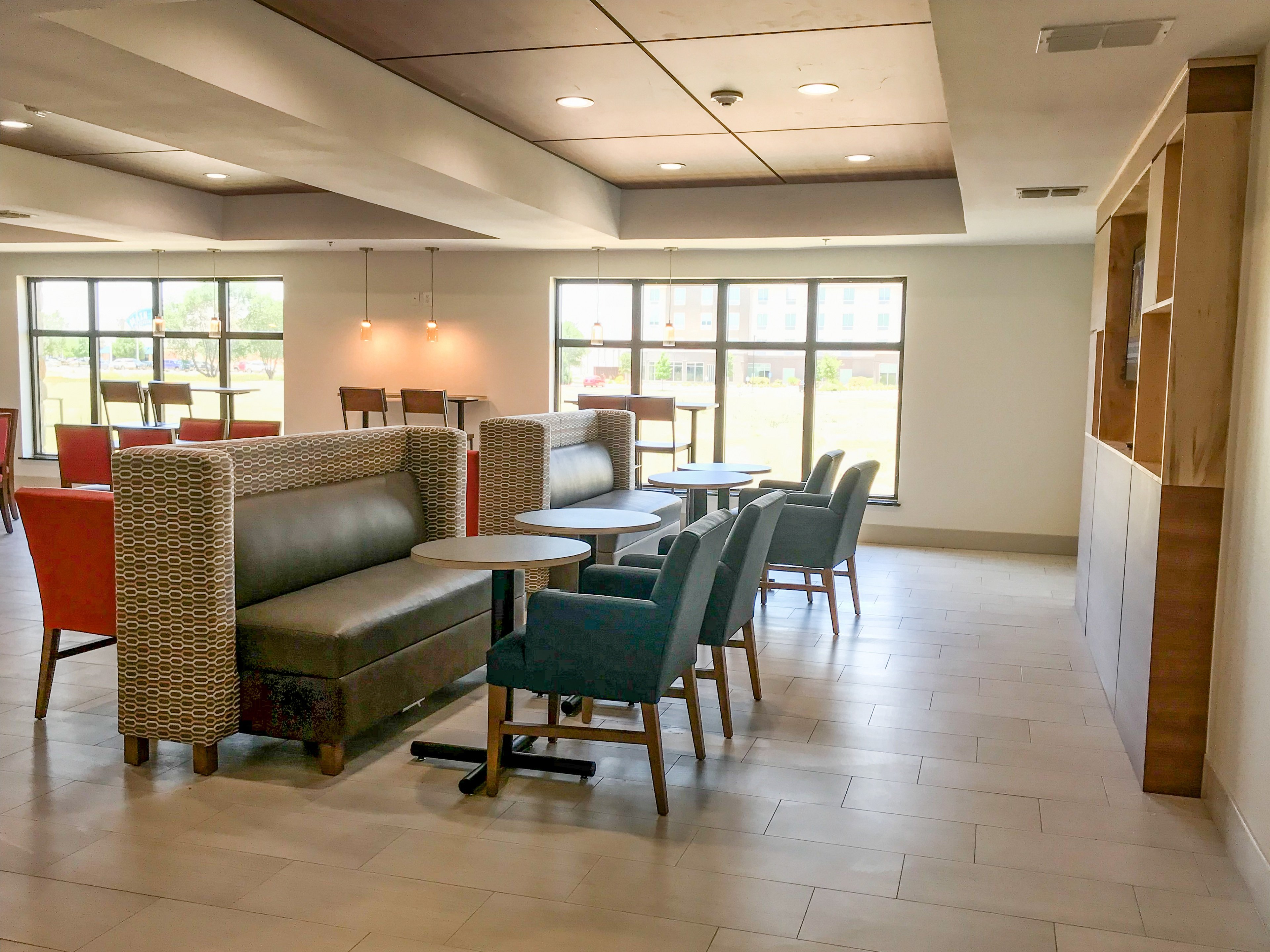Holiday Inn Express Hotel And Suites Lubbock West 43/57