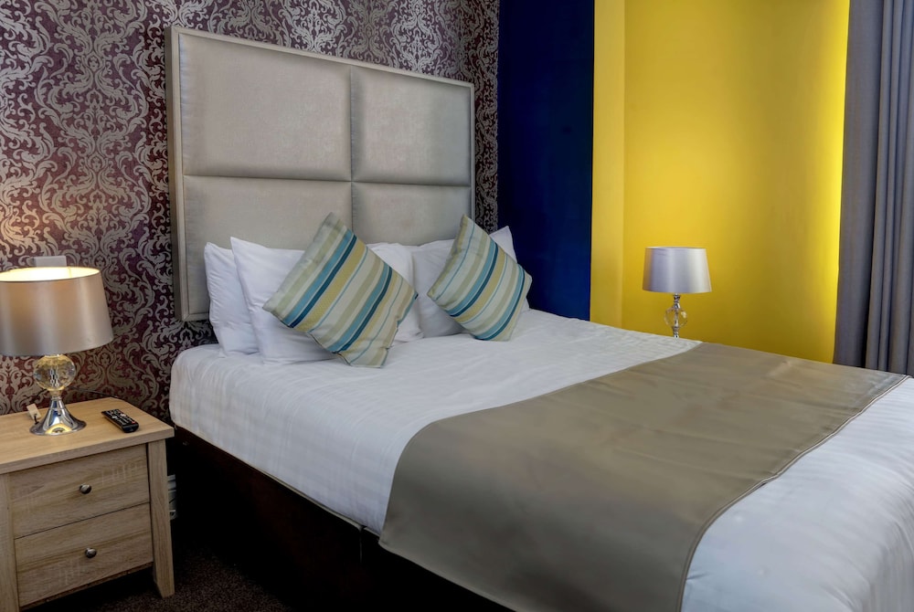 Trafford Hall Hotel Manchester, Trademark Collection by Wyndham 28/49