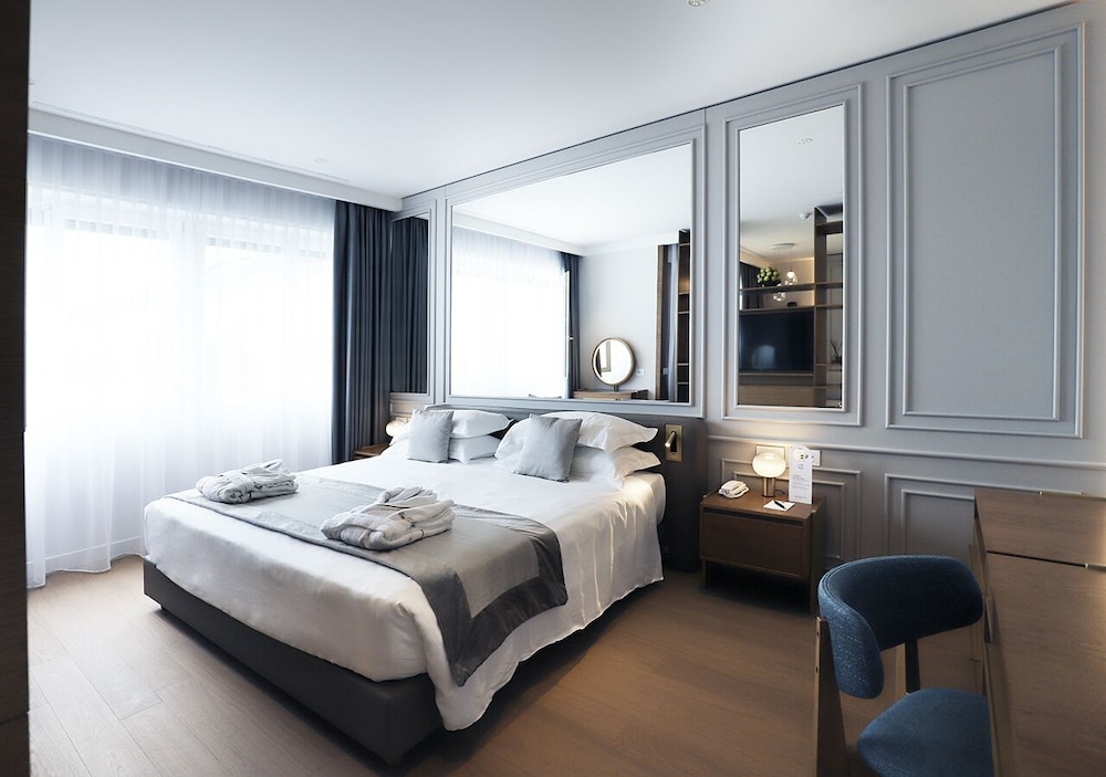 WELLNESS, JUNIOR SUITE, LAKE VIEW