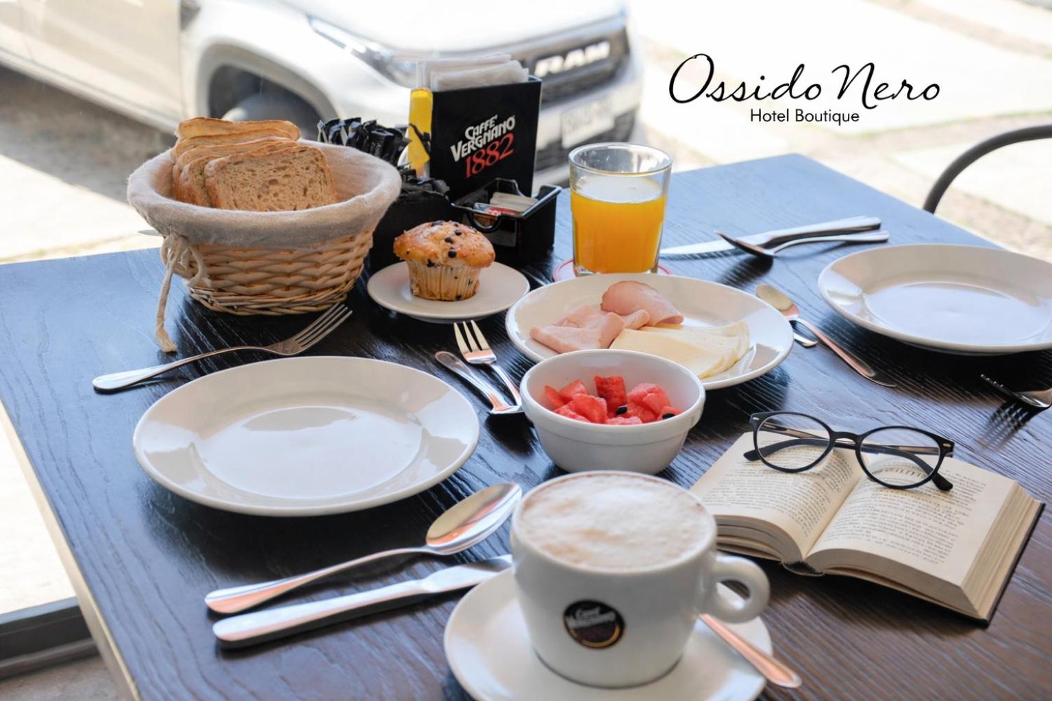 Ossido Nero Hotel Boutique 33/47