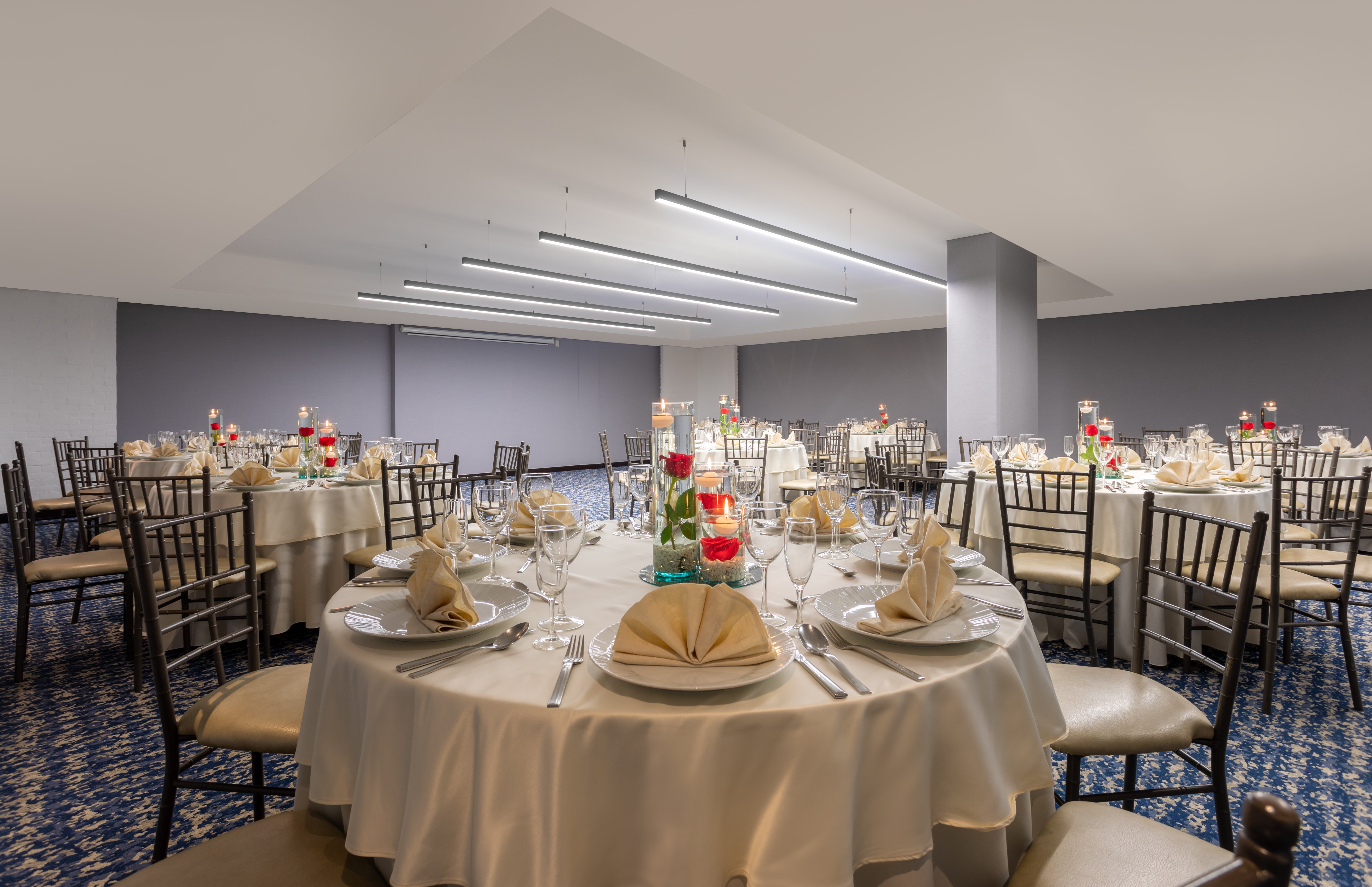 Holiday Inn Bogota Airport 56/75