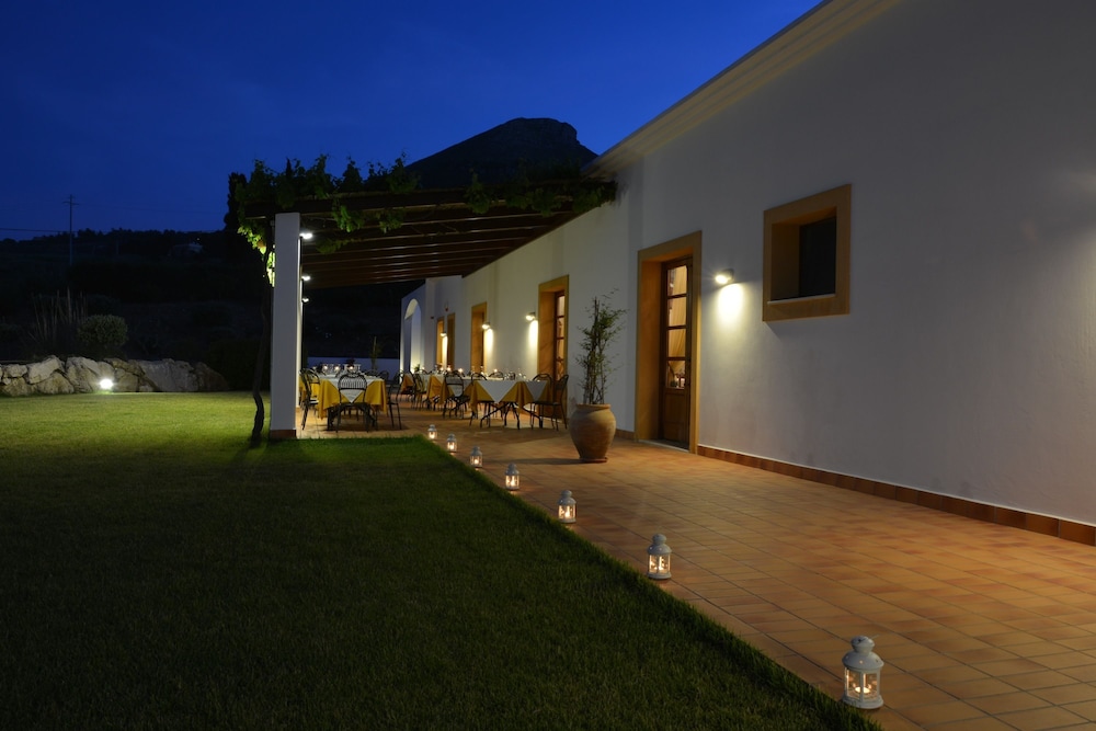 Tenute Plaia Agriturismo 54/63