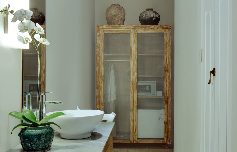 Room & Vespa 4 35/35
