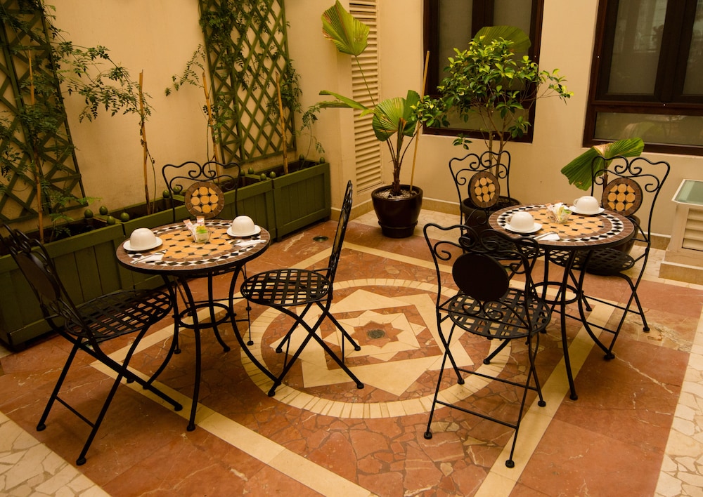 Grand Hotel, Hotel Boutique Tepatitlán 45/50