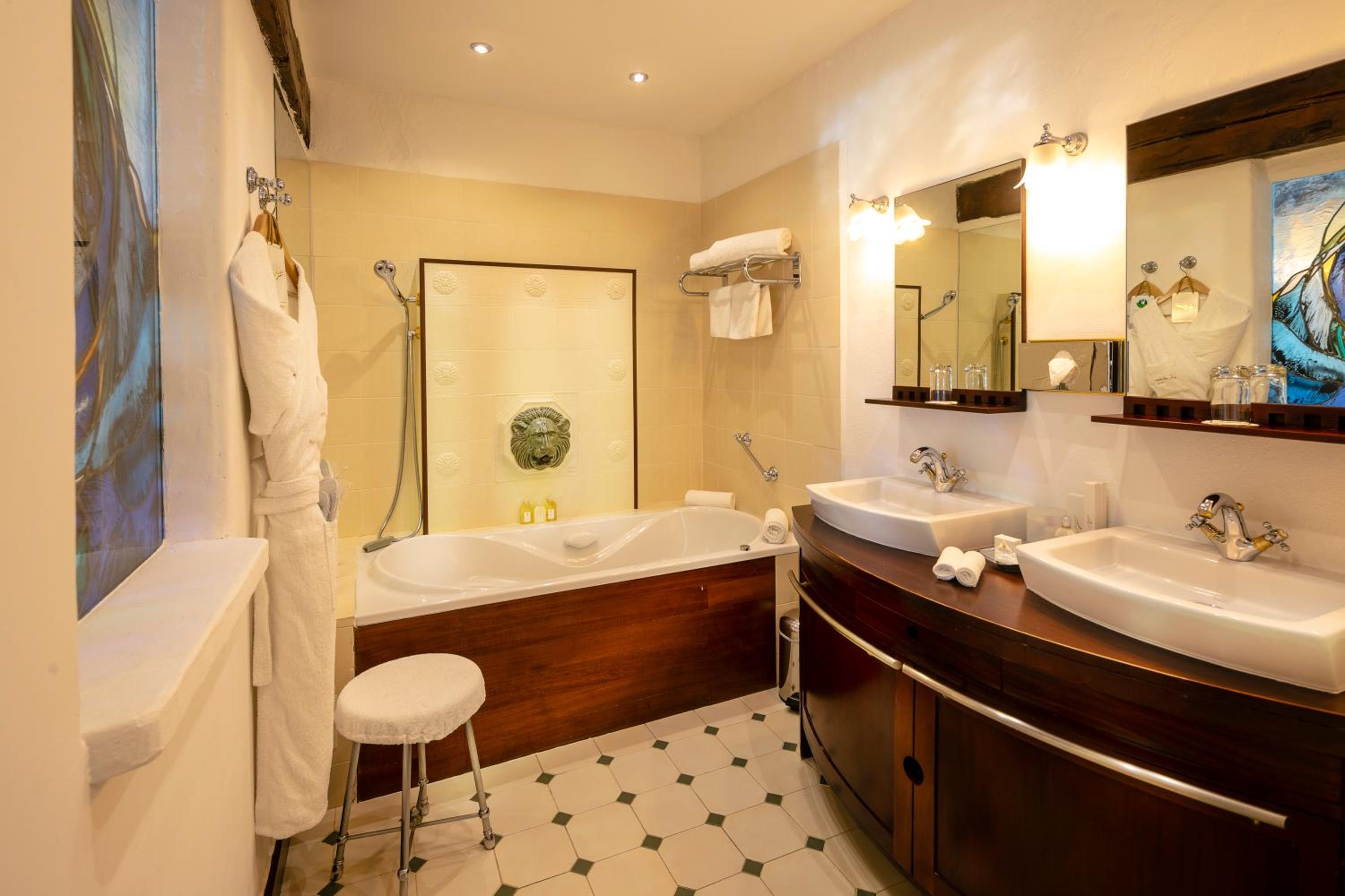 Hotel Le Maquis 55/58