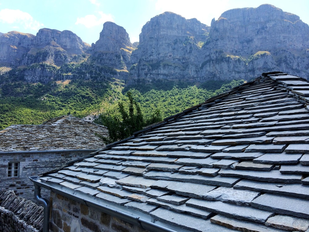 Zagori Suites 69/72