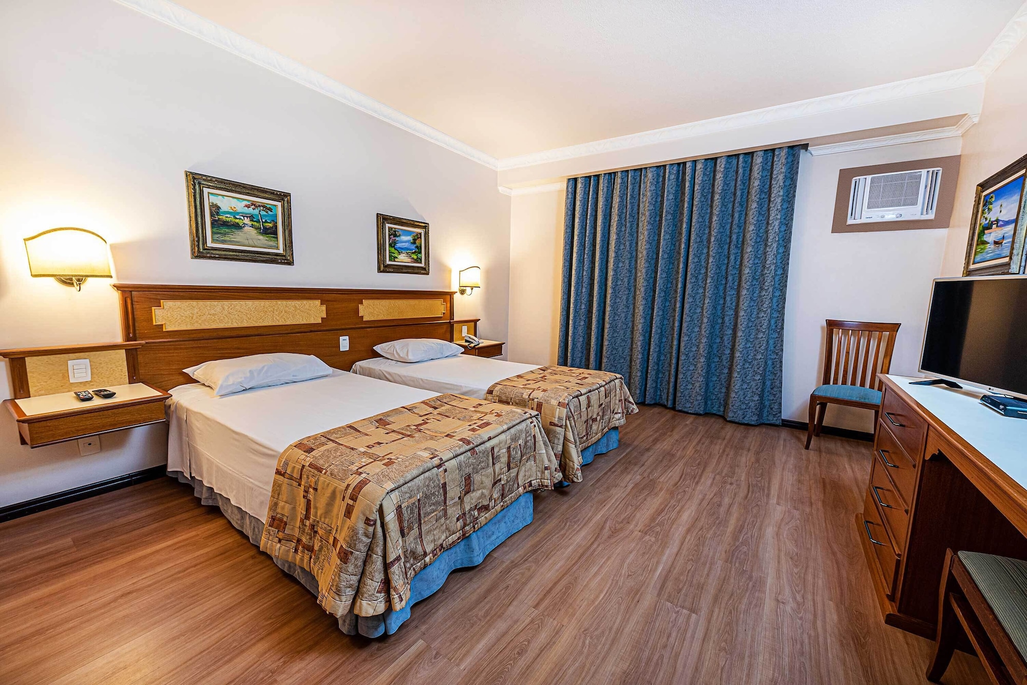 STANDARD, TWIN BEDS