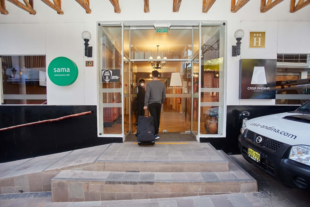 CASA ANDINA STANDARD PUNO 78/81