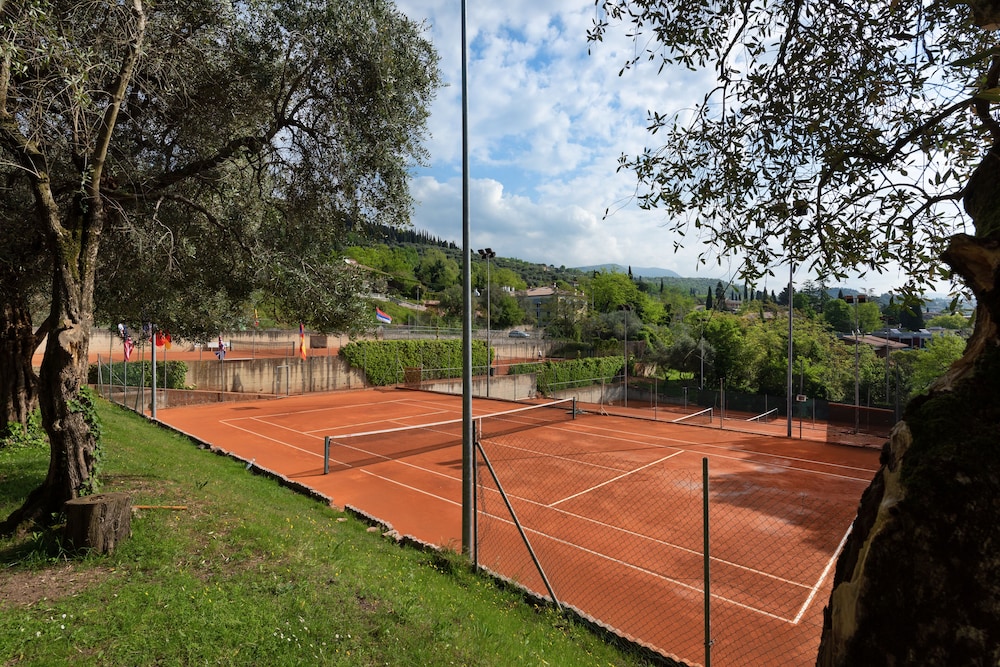 Sport Hotel Olimpo 39/65