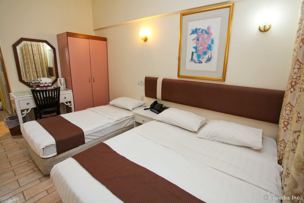 YaJu Hotel 7/22