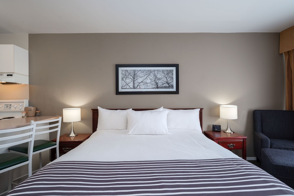 Sandman Hotel & Suites Williams Lake 8/40