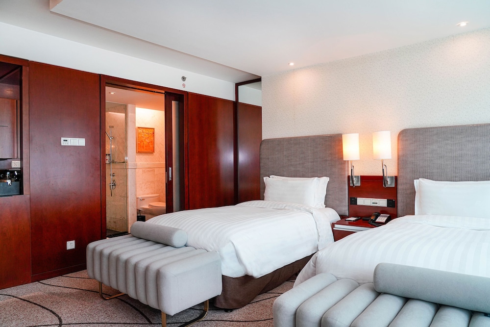 SUPERIOR, TWIN BEDS
