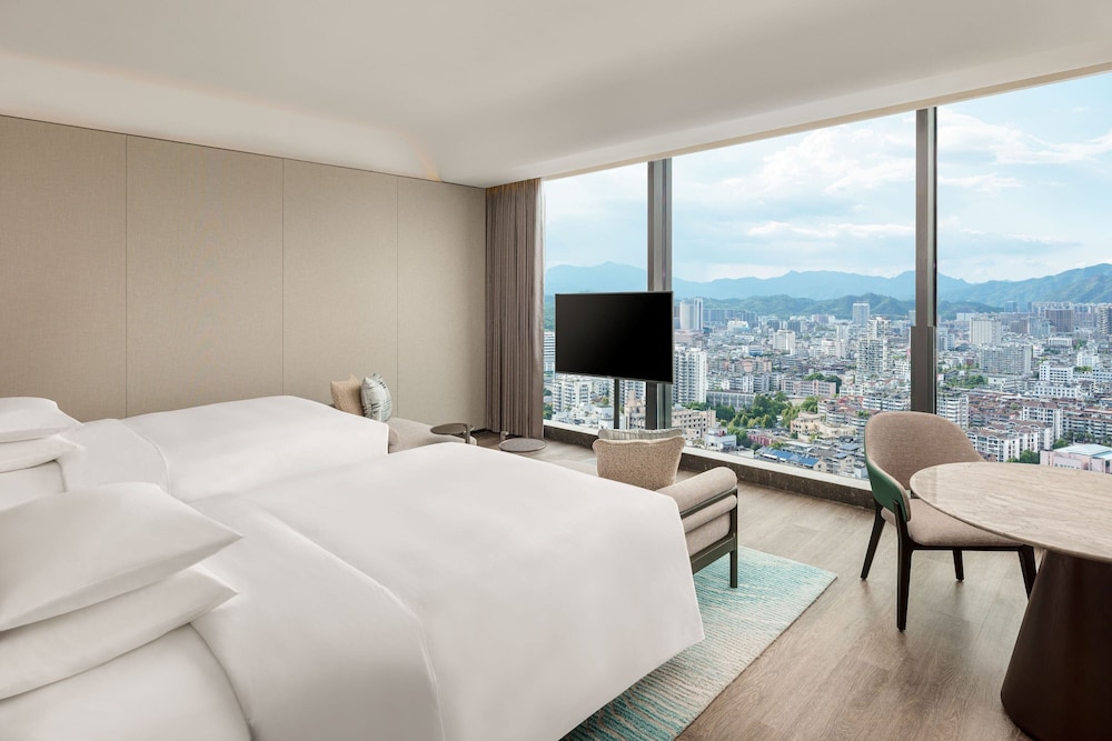 Lishui Marriott Hotel 9/50