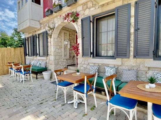 Pan Hotel Alacati 11/18