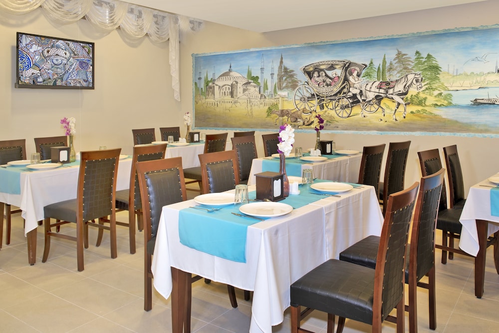 Perapolis Hotel 56/66