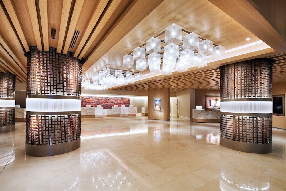 Lobby at Sheraton Grand Seattle, SEATTLE - WA