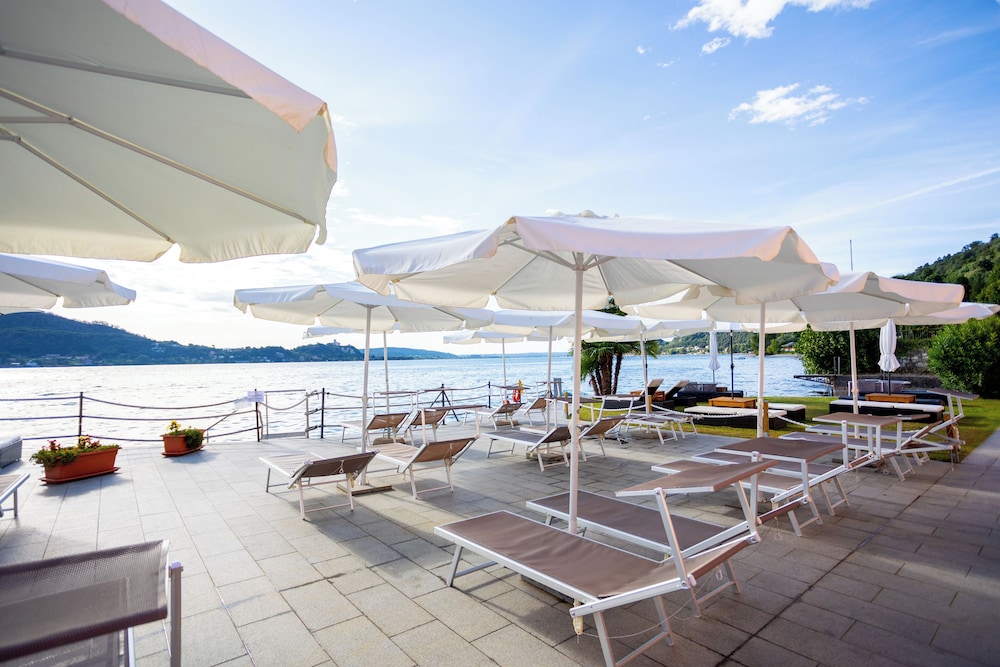 Residence Hotel Antico Verbano 50/56