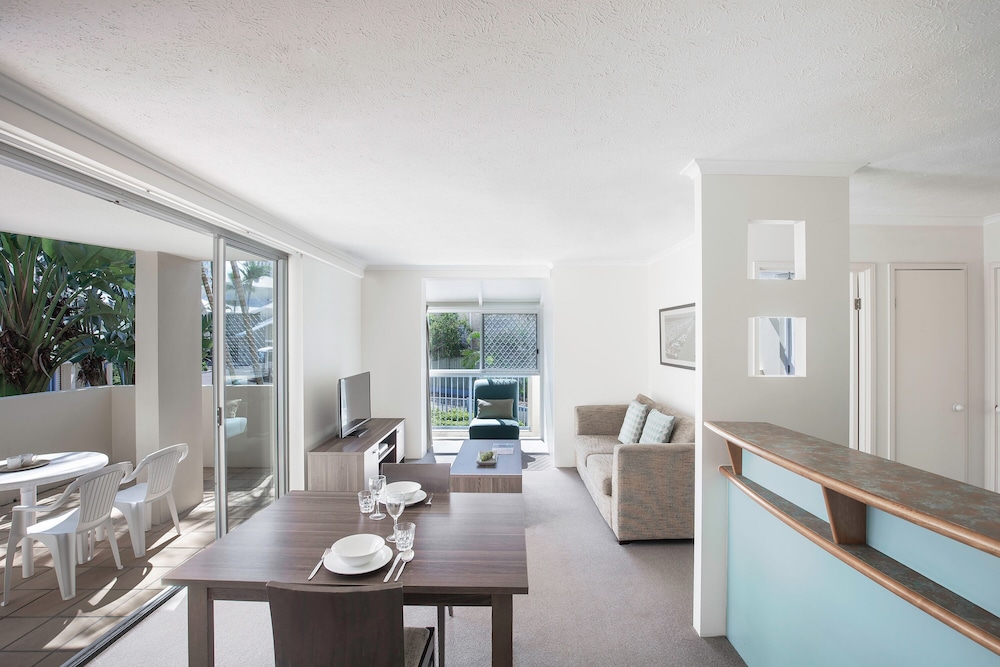 Breakfree Diamond Beach Broadbeach 65/78