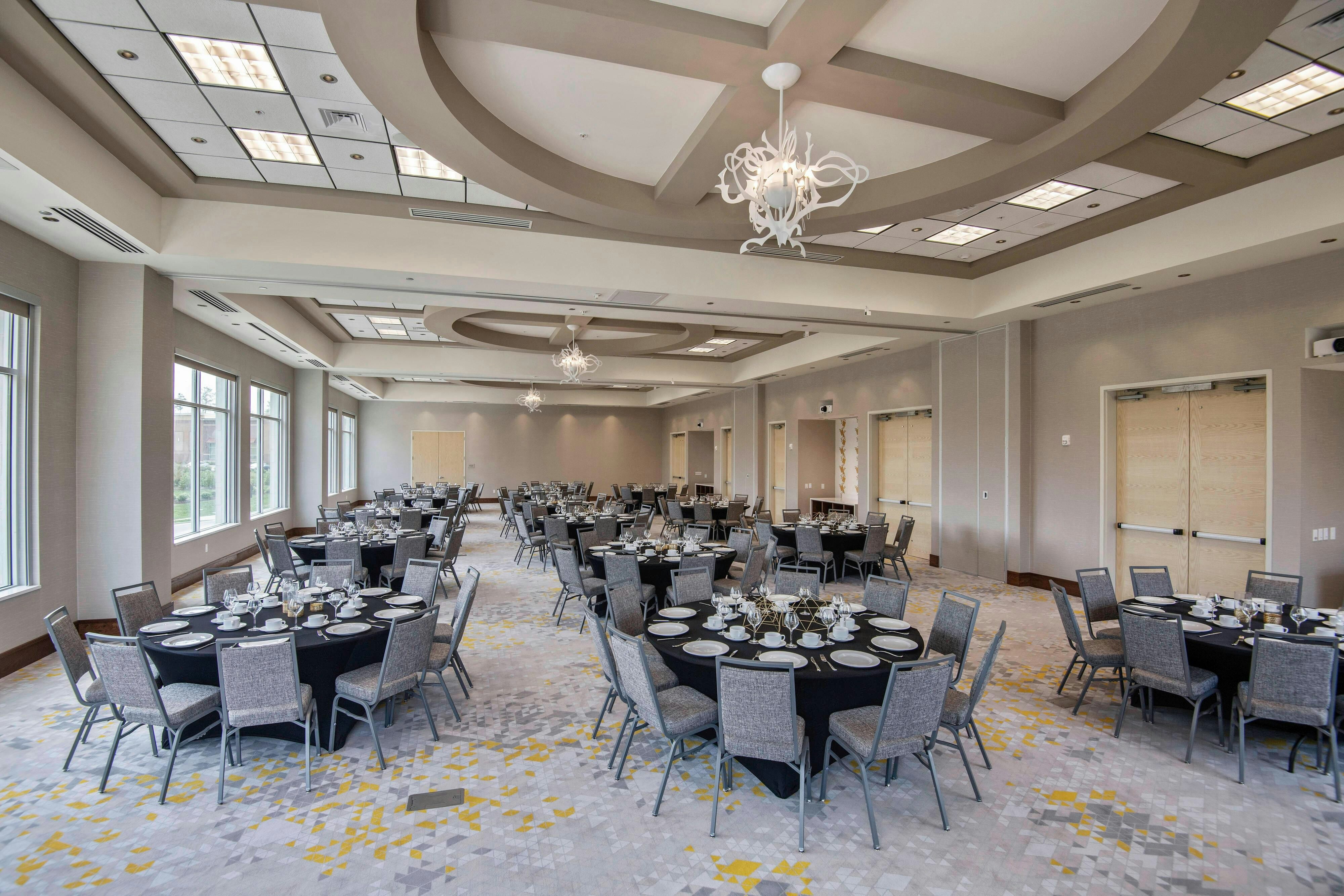 Courtyard By Marriott Raleigh Cary/Parkside Town Commons 45/52
