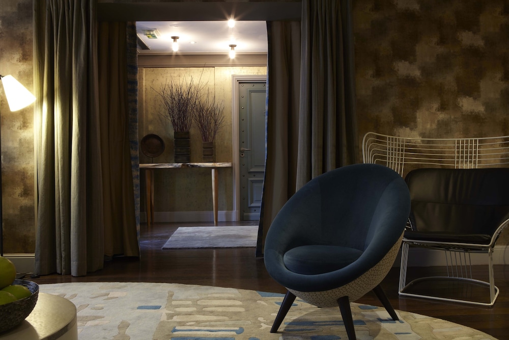 Hotel Therese 62/69