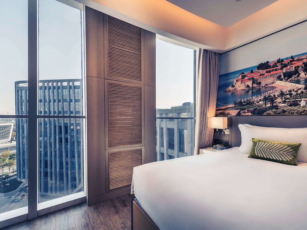 Mercure Shanghai Hongqiao Railway Station 14/37