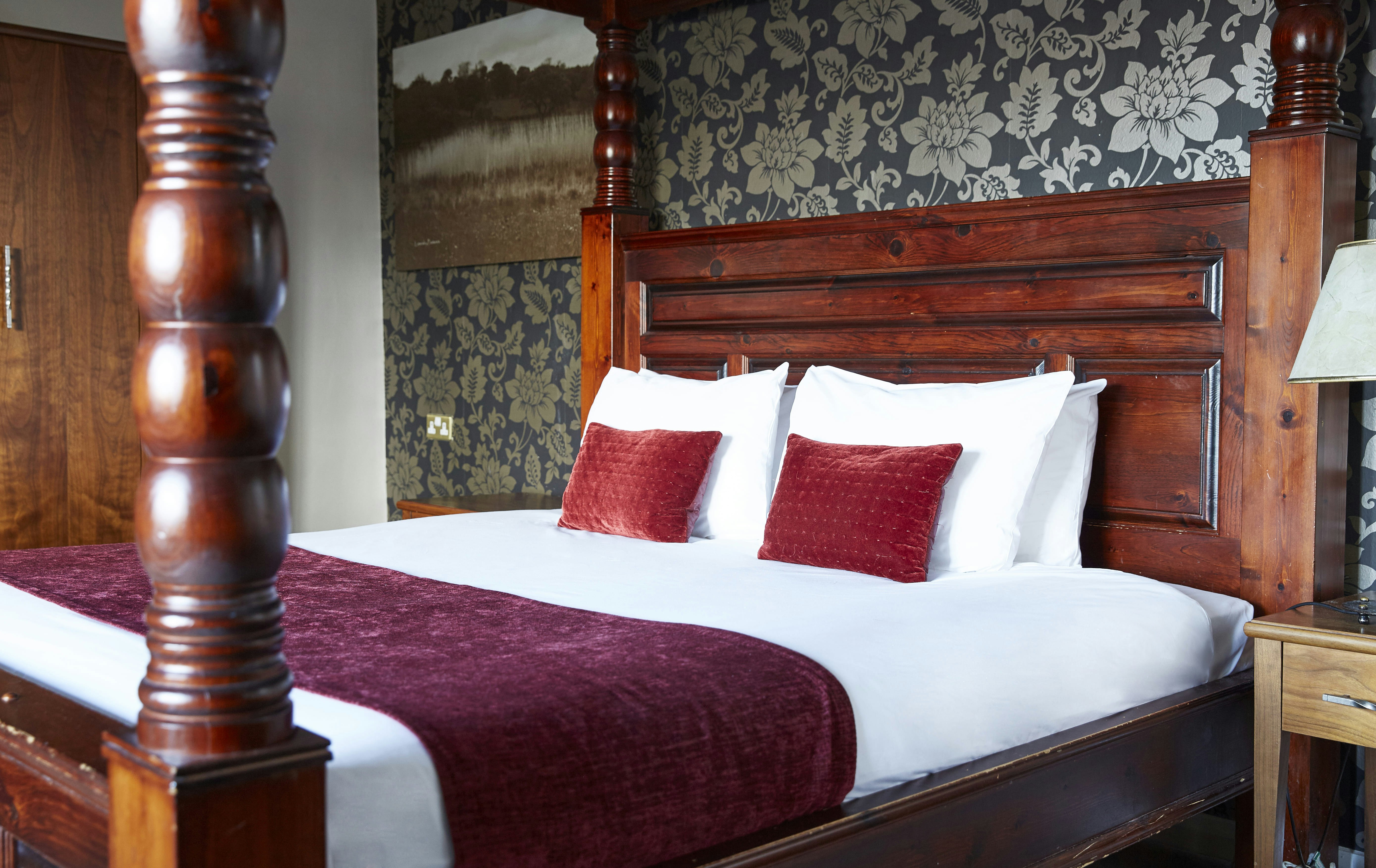 Ravensworth Arms Hotel 18/39