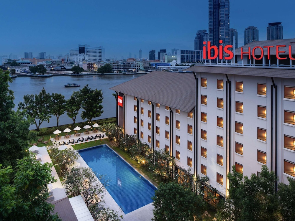 Ibis Bangkok Riverside 2/66
