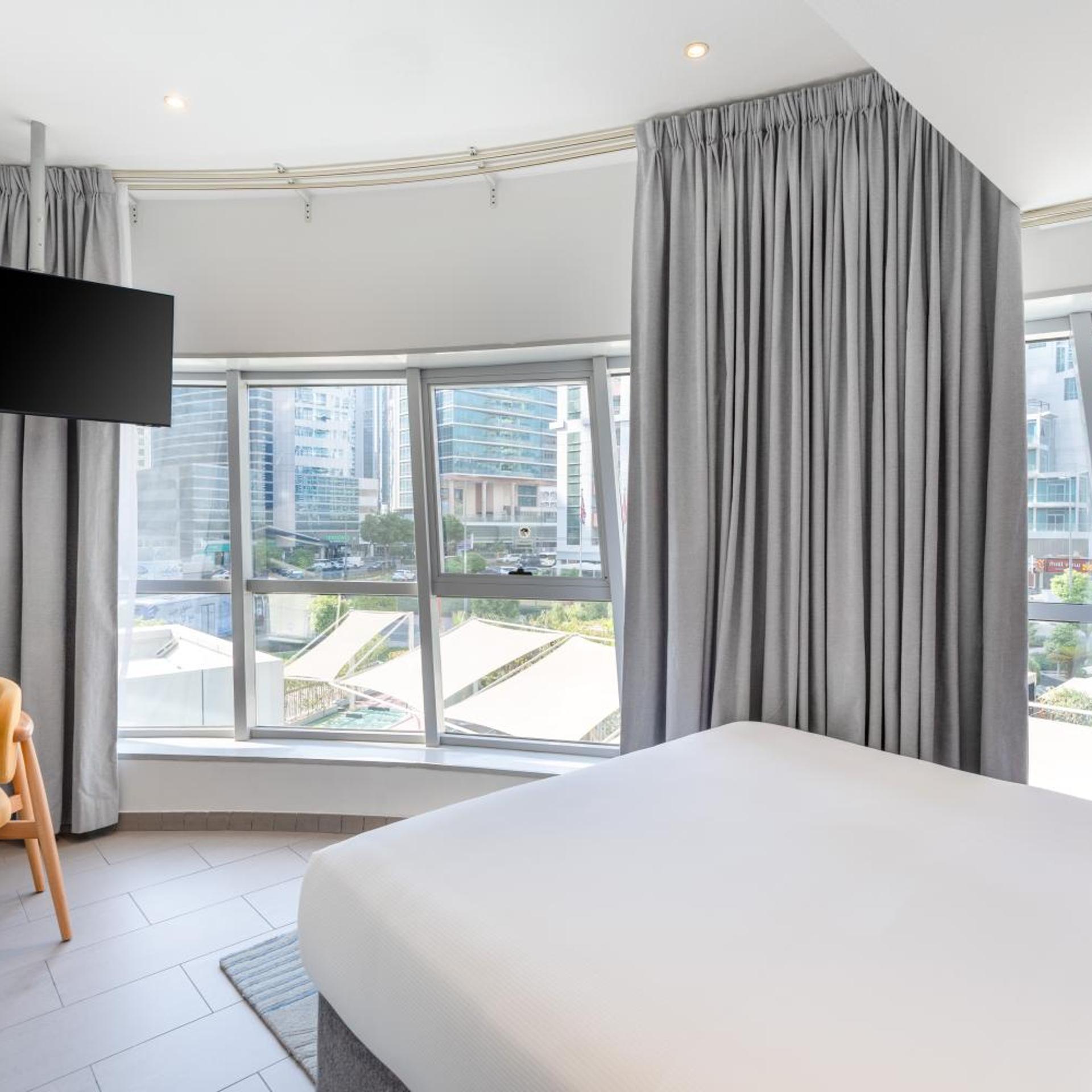 1 Bedroom, Club, Apartment