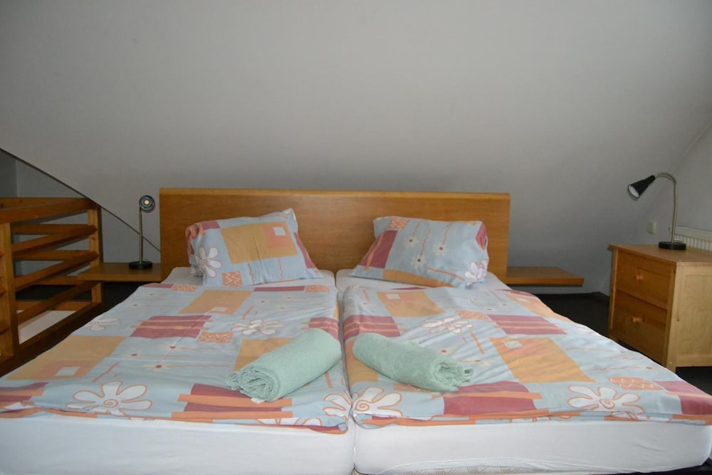 Apartments Holiday Pec 7/28