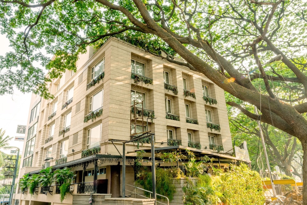 Octave Suites - Residency Road 3/33