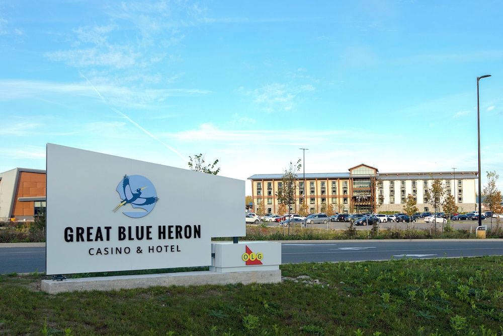 Great Blue Heron Casino & Hotel 9/53