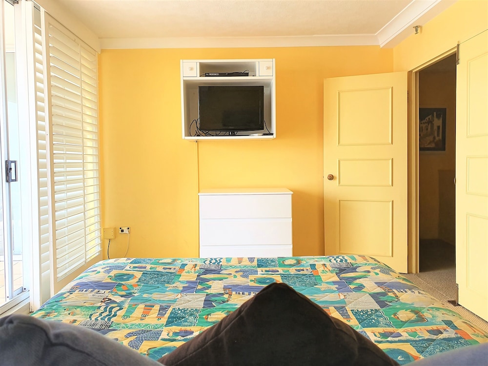 Talisman Apartments 14/75