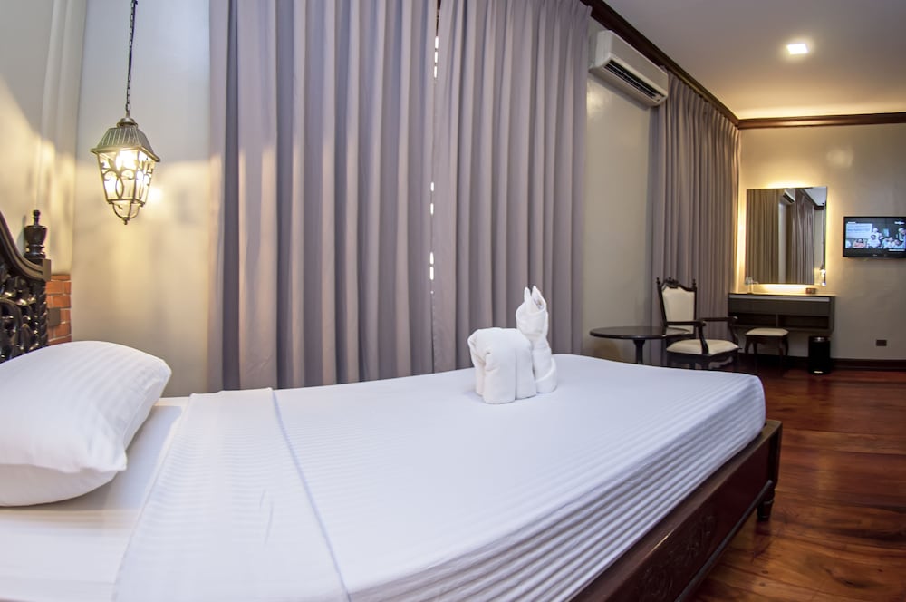 Vigan Plaza Hotel 30/71