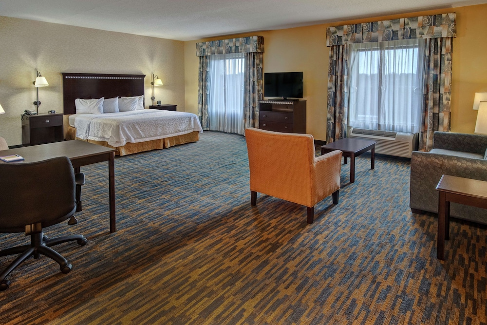 Hampton Inn Roanoke Rapids 32/45