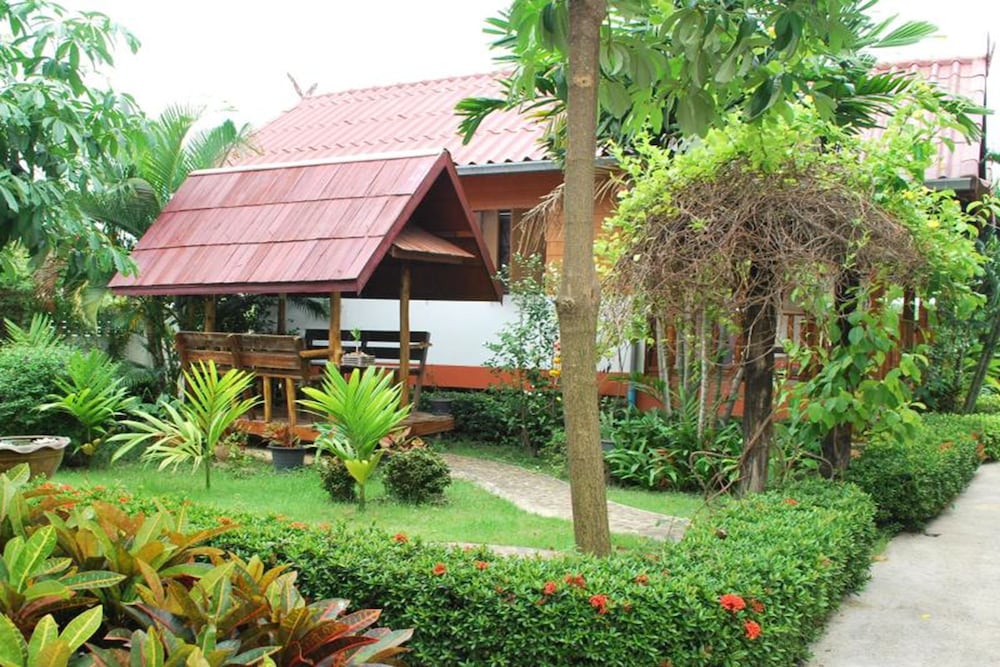 4T Guesthouse 55/57