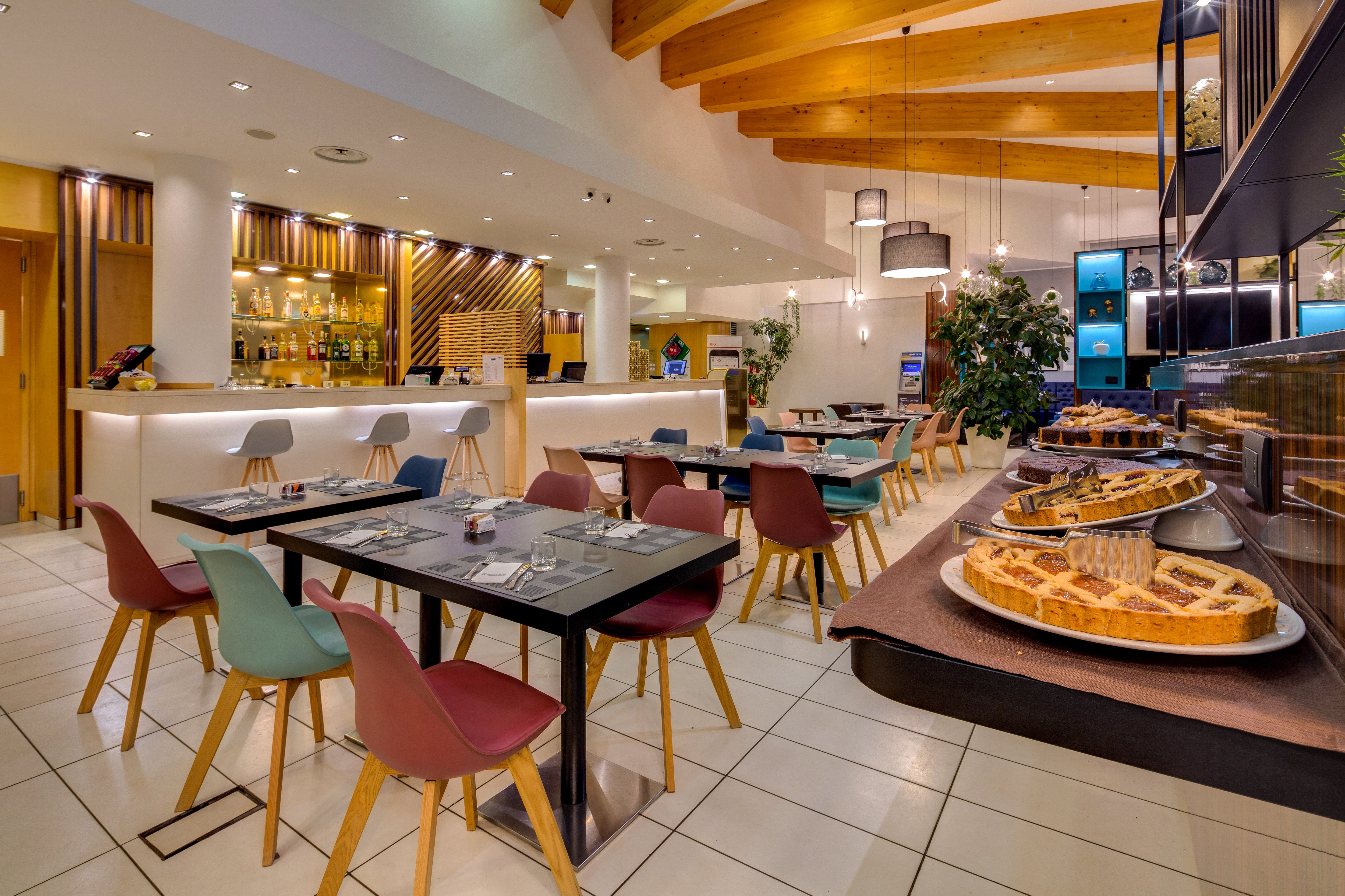 Holiday Inn Bologna - Fiera 63/77