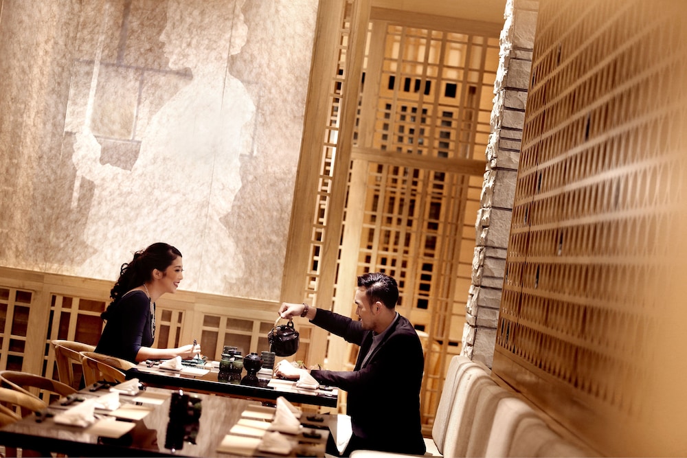 RESINDA HOTEL KARAWANG, MANAGED BY PADMA HOTELS 53/67