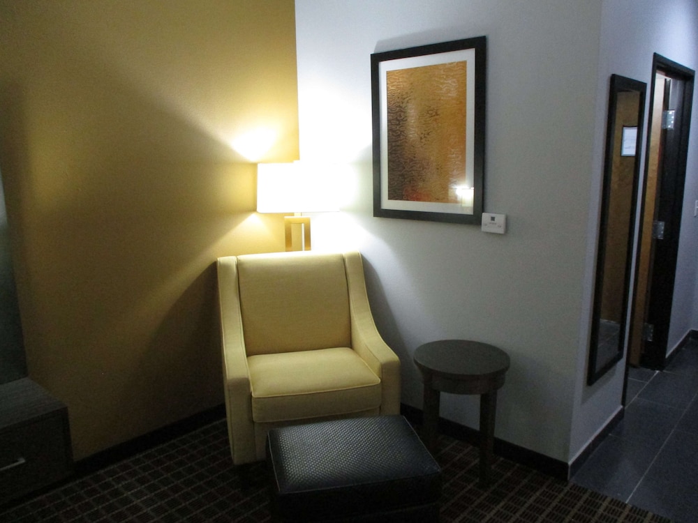Best Western Plus Regency Park 25/43