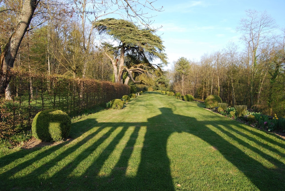 CHATEAU DE LA BOURDAISIERE 45/55