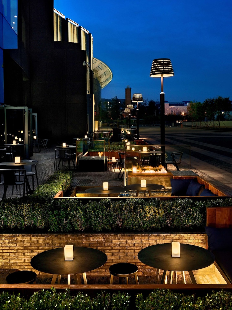 East Beijing Hotel 50/55