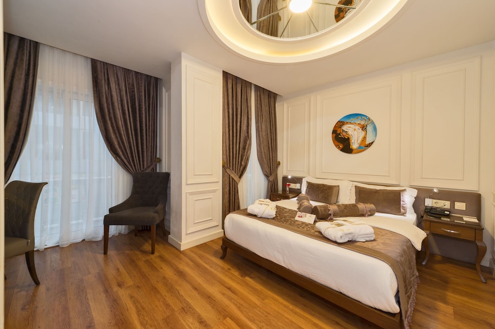 STANDARD, DOUBLE BED